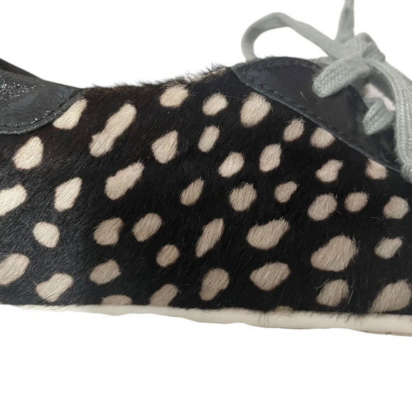 P448 John Calf Hair Spotted Cowiena Sneaker Black White Leather Size 39 - Picture 11 of 14